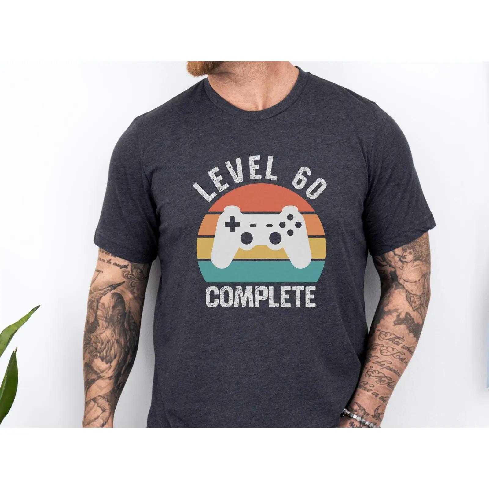 レベル60コンプリートTシャツ レトロゲーム ゲーマー 誕生 - Retro Gaming Achievements のレビューと価格